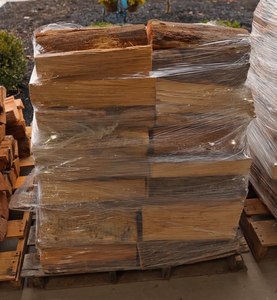 Natural Firewood <b>Logs</b> Split Wood. - Product Image 5