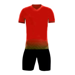ชุดฟุตบอลและกางเกงขาสั้นผ้าโพลีเอสเตอร์100% พร้อมโลโก้ชื่อหมายเลขทีมแห้งเร็วงานตามสั่ง - Product Image 2