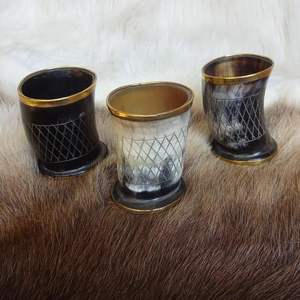 Vente en gros d'approvisionnement d'usine, tasse à corne à boire écologique polie de style animal artisanal, tasse à café faite à la main, tasse à eau fantaisie - Product Image 4