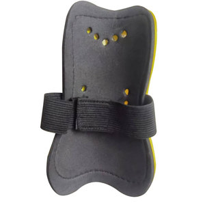 Protège-tibias de football robustes de haute qualité Conception de couleur personnalisée pour la protection d'entraînement - Product Image 4