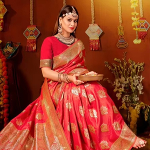 Saree en soie satinée de qualité supérieure pour les mariages et les fêtes Vêtements indiens et pakistanais Catalogue complet disponible au prix de gros - Product Image 1