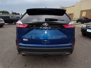 Ford Edge 2022 en parfait état - Product Image 3