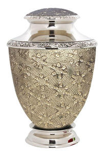 Urne commémorative moderne et alternative gravée de haute qualité Urne de trophée de création en métal priant pour l'homme avec urne de finitions élégantes - Product Image 6