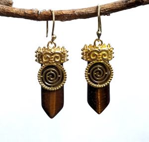 Boucle d'oreille en forme d'oeil de tigre pour femmes et filles, vente en gros - Product Image 1