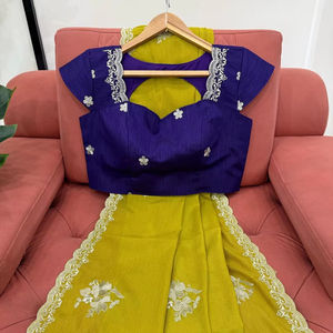 Alta calidad Banarasi seda suave Sari indio último diseño para el desgaste del banquete de boda precio al por mayor fabricado en la India - Product Image 1