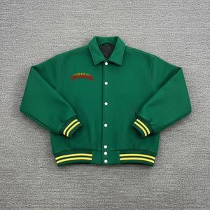 Obtenez une veste de baseball varsity personnalisée en broderie chenille, nouvelle veste varsity en laine et cuir personnalisée - Product Image 3