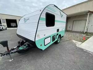 Roulotte de camping Riverside Retro 135, modèle 2023, en promotion - Product Image 3