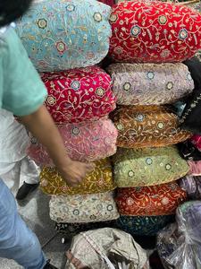 Tissu en maille jacquard floral brodé, respirant, antistatique, de luxe, en dentelle de miel, pour robes de mariée, textiles de maison - Product Image 5