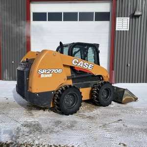 Chargeuse compacte sur pneus SR270B la plus vendue - Product Image 3
