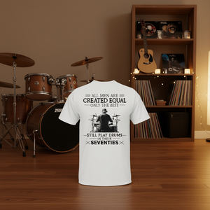 Maglietta da uomo con il miglior design promozionale per i batteristi che hanno i settanta anni, per gli amanti della musica. - Product Image 3