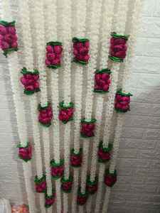 Guirlande de fleurs de mogra et de renoncules, décoration de mariage au jasmin pour Mehndi, Nikah, Seemantham, demi-sari, berceau, fête de pendaison de crémaillère - Product Image 6