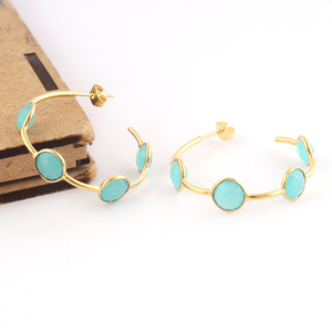 Beau rond à facettes bleu ciel calcédoine multi pierre boucles d'oreilles plaqué or lunette ensemble boucles d'oreilles créoles demoiselle d'honneur boucles d'oreilles cadeau - Product Image 3