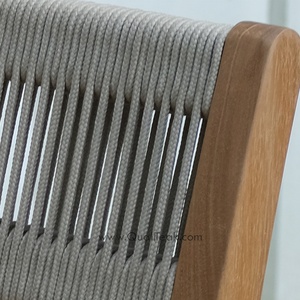 Fauteuil de jardin Fuego en teck moderne - Écologique et imperméable pour une utilisation en extérieur - Product Image 3