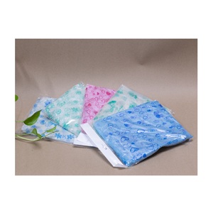 Chubasquero temporal desechable impermeable colorido PE embalaje personalizado MOQ bajo al por mayor de marca vietnamita - Product Image 1