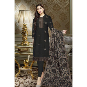Salwar Kameez Robe décontractée pour femme pour la fête disponible à la vente en gros de haute qualité avec broderie florale personnalisée - Product Image 2