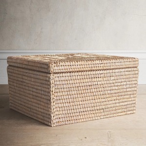 Rattan <b>basket</b> <b>with</b> airtight <b>lid</b> Handmade Storage <b>Basket</b> Wholesale eco-friendly Made in Viet Nam - Product Image 1