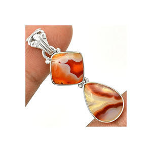 Pendentif Unique en argent Sterling 925 lac Agate supérieure fait à la main en vente au meilleur prix - Product Image 1