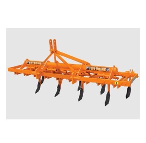 Cultivateur professionnel monté sur tracteur, équipement agricole robuste pour le travail du sol, le désherbage et la préparation des semis - Product Image 1