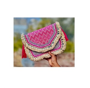 Sacs de pochette en toile de jute pour femmes avec poignée en chaîne Forme de taille personnalisée Sac fourre-tout en toile fait main de haute qualité Usage quotidien - Product Image 2