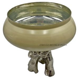 Bol décoratif ovale de luxe en métal, extérieur doré, intérieur argenté, bol de service poli pour banquet et décoration de mariage - Product Image 3