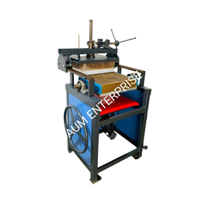 Machine de fabrication de craie blanche sans poussière fabriquée en Inde de haute qualité pour les besoins de production de craie à petite et grande échelle - Product Image 2