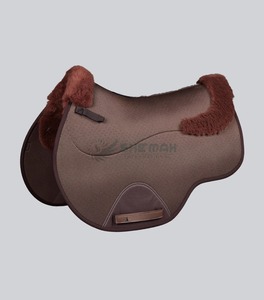 Premium English saddle pad with <b>quilted</b> cotton construction combining elegance strength and riding comfort Saddle Pads - Product Image 4