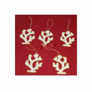 Tree Multicolor Fabric Zari Hand Embroidery Christmas Hanging Ornaments For Christmas Party Decoration In Very Best Price