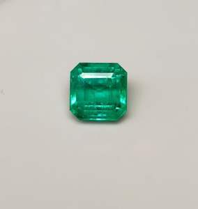 Esmeralda natural 100% Esmeralda zambiana natural Corte ovalado Piedra preciosa suelta Esmeralda verde para la fabricación de conjuntos de anillos de joyería para mujeres - Product Image 3