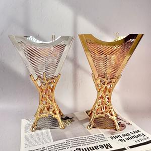Best-selling Metal Middle Eastern Carbon Incense <b>Burner</b> Exquisite Waistline Decoration Gold <b>Silver</b> Bakhoor Arabic Incense <b>Burner</b> - Product Image 1