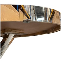 Table à manger ovale en bois massif à chevrons |   Table de luxe avec base en acier inoxydable |   Design moderne fait main |   Meubles de maison