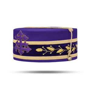 Gorro de terciopelo morado hecho a mano con cruz de Jerusalén y bordado de lingotes de oro, tocado de regalia, tocado personalizado de primera calidad - Product Image 2