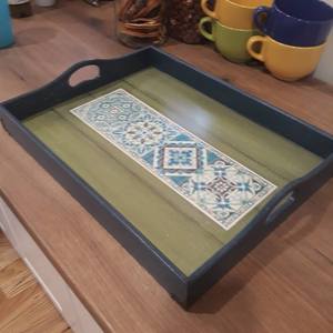 Bandeja otomana de madera de nogal moderna con asas Bandeja de servicio para decoración de sala de estar Idea de regalo para el hogar - Product Image 5