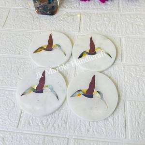 ที่รองแก้วลายหินอ่อนที่ทำด้วยมือและเป็นมิตรต่อสิ่งแวดล้อมทำด้วยมือที่สวยงามพร้อมจานรองแก้วในครัวผิวเรียบจากอินเดีย - Product Image 1