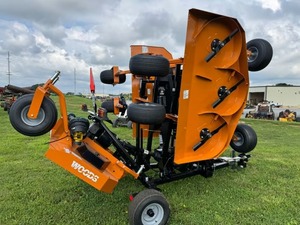Tractor cortacésped 2025 Woods TBW17.40 con motor y caja de cambios, modelo B-a-t-w-i-n-g Finish - Product Image 6