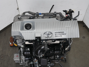 เครื่องยนต์ไฮบริด TOYOTA Prius มือสอง ปี 2010 2011 2012 2013 2014 2015 4 สูบ 1.8 ลิตร JDM 2ZR-FXE - Product Image 1