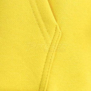 เสื้อฮู้ดดี้ผู้ชายสำหรับใส่ทุกวัน ออกแบบมาเพื่อความสบาย มาพร้อมด้วยทรงทันสมัย เนื้อผ้านุ่ม และใช้งานได้ยาวนาน - Product Image 5
