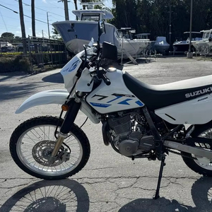 LA MEJOR OFERTA NUEVA Suzuki DR650S 2026 - Product Image 1