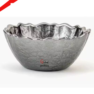 Cuenco para servir fruta seca y ensalada de metal con bordes curvos acabados en plata de aspecto simple para hotel y restaurante - Product Image 2