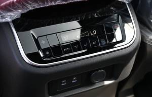 Sistema di sollevamento del portellone posteriore per SUV Nissan Patrol LE Platinum City Retrofit 2026 usato per modifica veicolo LHD | Pronto per l'esportazione - Product Image 3