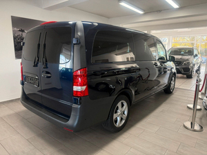 2017 Mercedes Vito 119 Crew Van Asientos traseros duales Partición de carga a la venta Exportación lista - Product Image 2