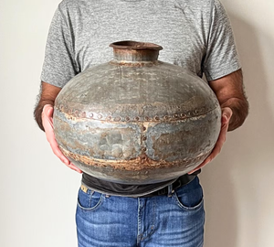 Maceta de Hierro Antigua para Decoración de Jardín, Diseño Alto Ecológico, Acabado con Recubrimiento en Polvo para Plantar y Colgar en Pisos - Product Image 5