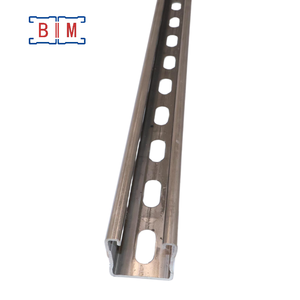 Canal Estrutural de Aço Inoxidável 304 Premium de 1-5/8\" com Fenda para Sistemas de Suporte Pesado - Product Image 1