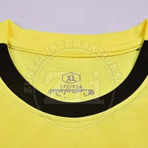 Uniforme de football unisexe pour adultes, de haute qualité, respirant, léger, personnalisable, nouveau style, vêtements de sport pour la vente en ligne - Product Image 4