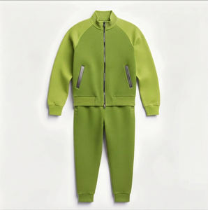 Conjunto Deportivo de Invierno para Hombre, de Alta Calidad, Colores Sólidos, Mangas Largas, Talla Grande, con Diseño de Logotipo Personalizado y Cuello Alto - Product Image 6