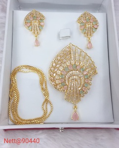 Impresionante combo de collar y pendientes AD para mujer, ideal para atuendos de fiesta y celebraciones festivas - Product Image 6