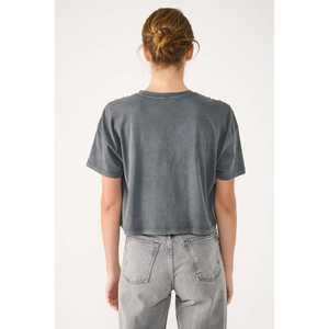 Camiseta Corta con Bordado de Piedras - Product Image 5