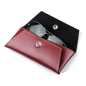 Caja plegable para gafas triangulares para hombres y mujeres, caja de gafas de sol de cuero Pu impermeable hecha a mano, caja de almacenamiento plegable de alta calidad - Product Image 4