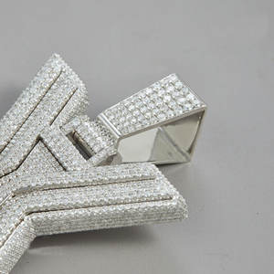 Colgante de moissanita de claridad VVS diamante cultivado en laboratorio de moda tendencia Plata de Ley 925 elegante para hombre regalo de Hip Hop dorado - Product Image 3