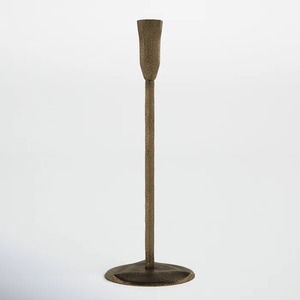 Portavelas cónico de Metal de nuevo estilo, candelabro con acabado dorado, decoraciones de iluminación de mesa para bodas y hogares - Product Image 1