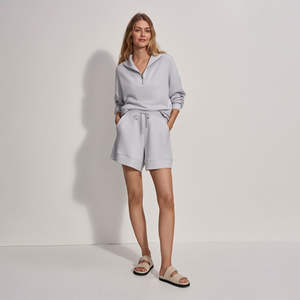 Sweats à capuche courts pour femmes, manches longues, en coton, vente chaude, nouveau style, sweats à capuche courts pour femmes - Product Image 2